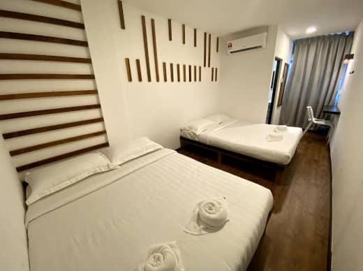 Kuching Hotel エクステリア 写真
